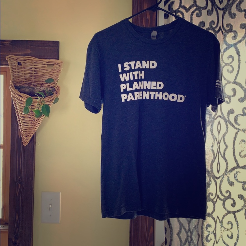 I STAND WITH PLANNED PARENTHOOD T-shirt